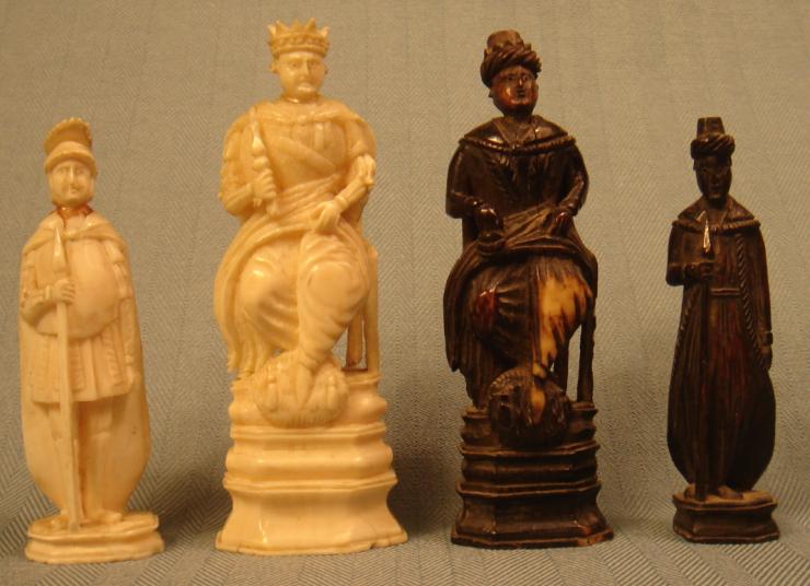 Antique Russian Kholmogory Set - Kings & Queens